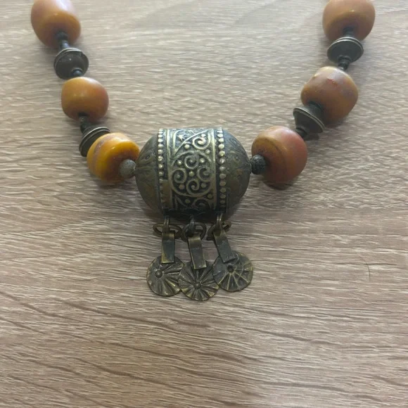 Sundance Silver and Brown Tribal Necklace - Picture 2 of 5